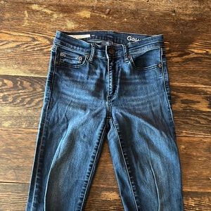 Gap - Straight Leg Jeans - Dark Wash - 26r